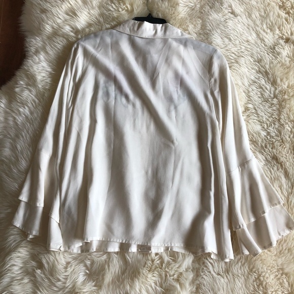 Cupcakes & Cashmere Kymberly Embroidered Blouse S - Picture 10 of 11